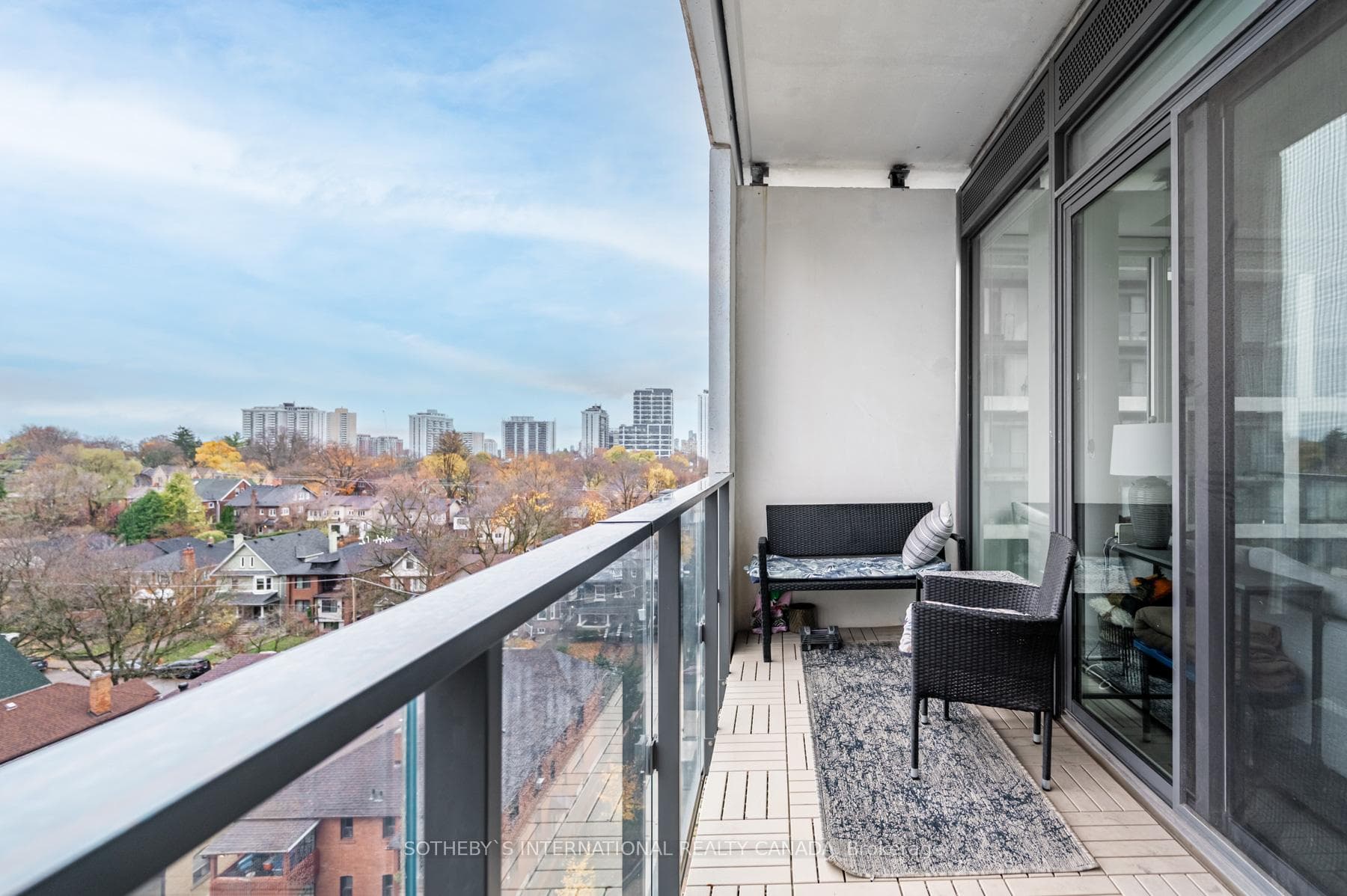 5 Soudan Avenue Unit 905 photo 24