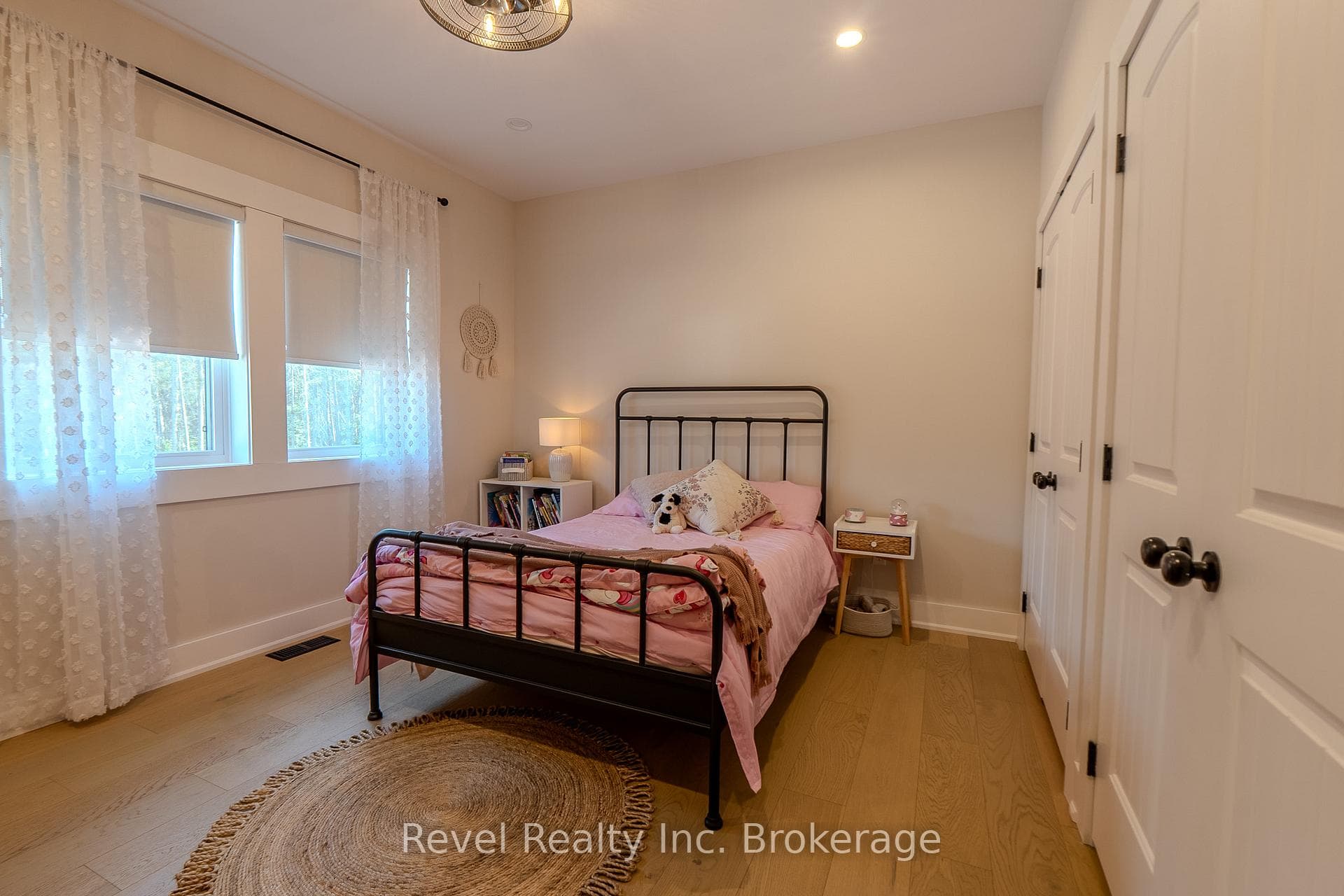 1196 River Road photo 34
