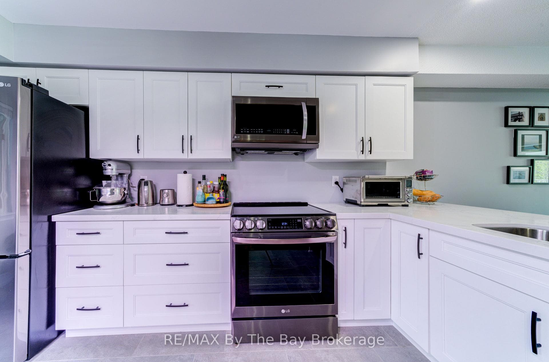 Soft Close drawers and cupboard doors
