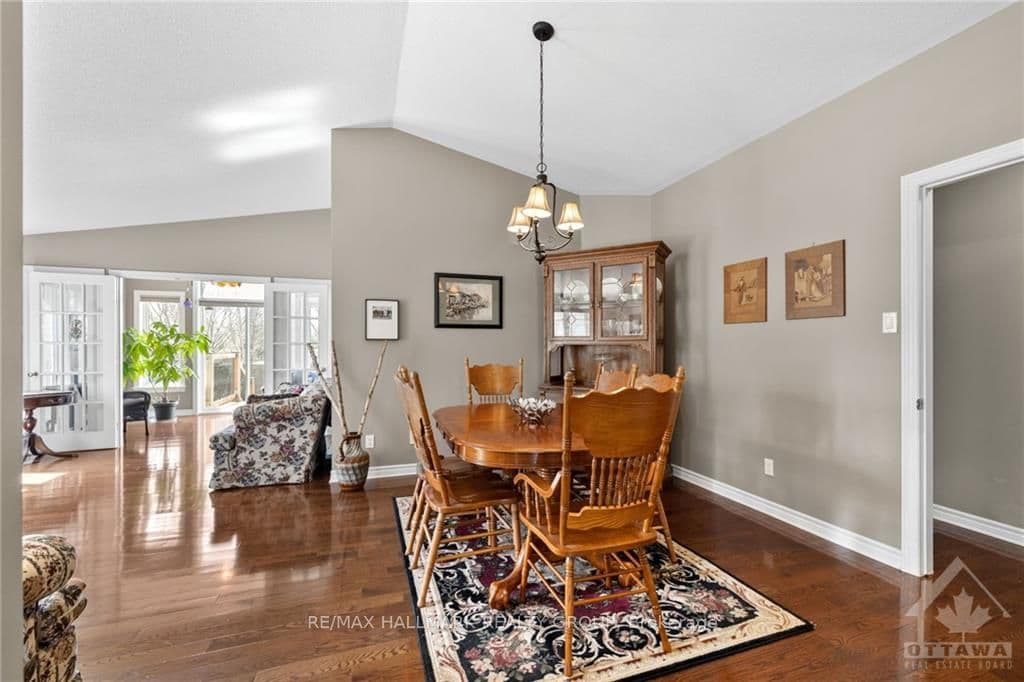 100 GRANITE Court photo 10