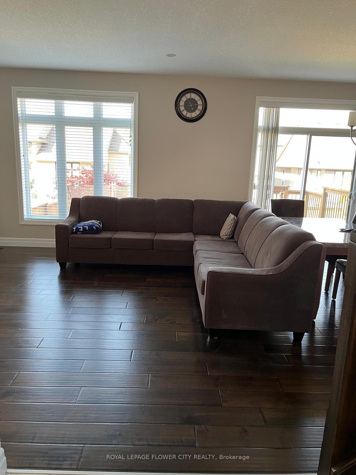 128 Ottawa Avenue photo 5