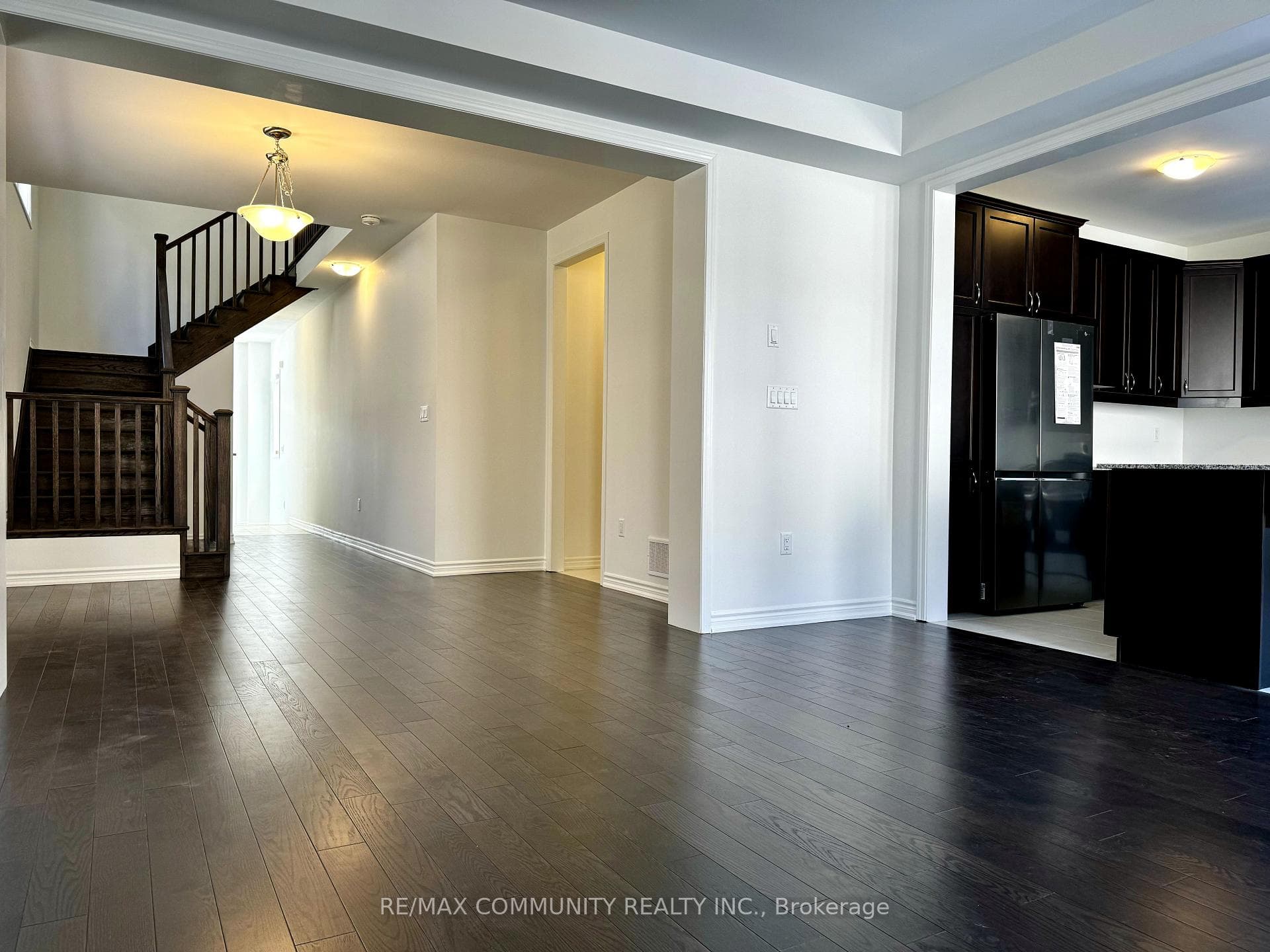1472 Hawktail Path photo 4