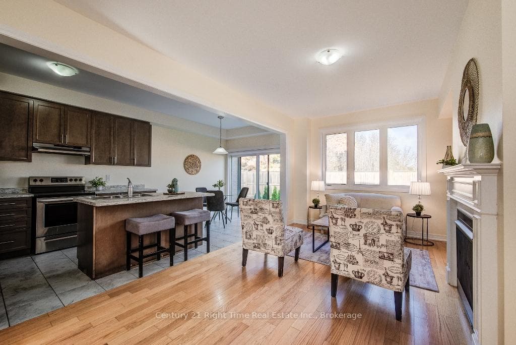 137 Huntingford Trail photo 11
