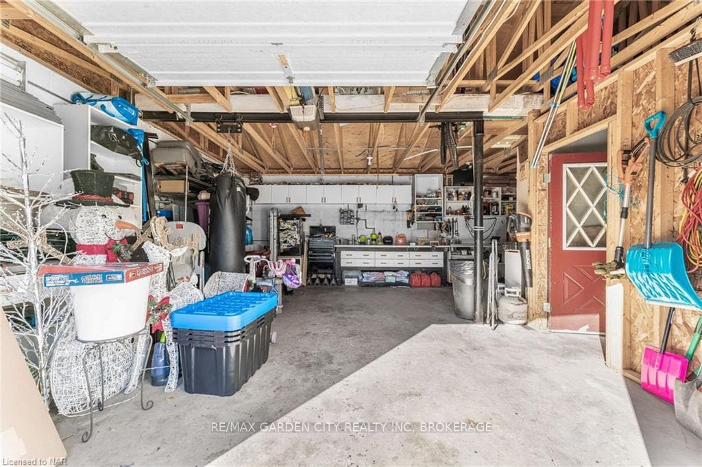 548 Wright Street photo 37
