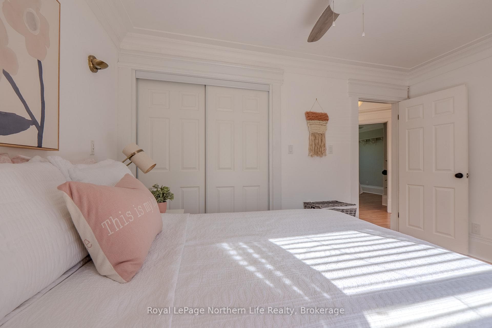 712 Jane Street photo 20