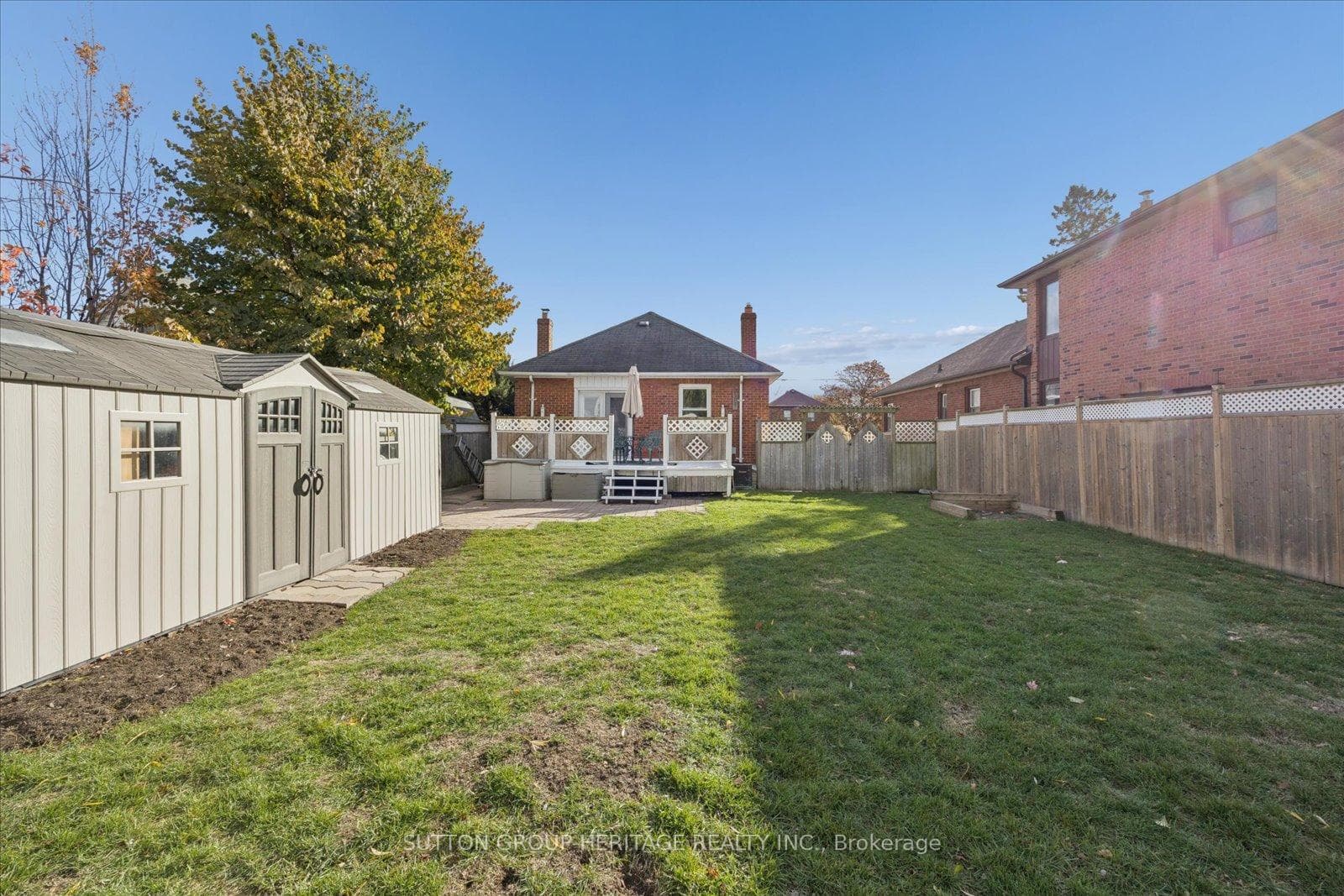256 College Avenue photo 32