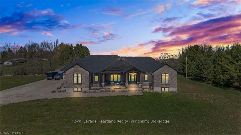 51 HIGHLAND Road photo 2