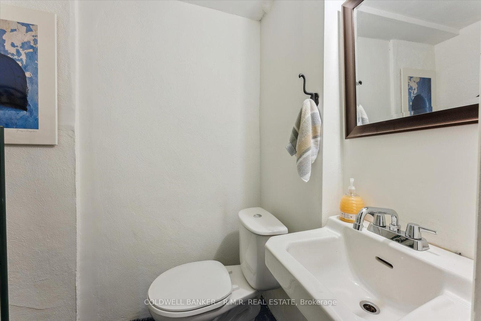 455 Harden Street photo 35