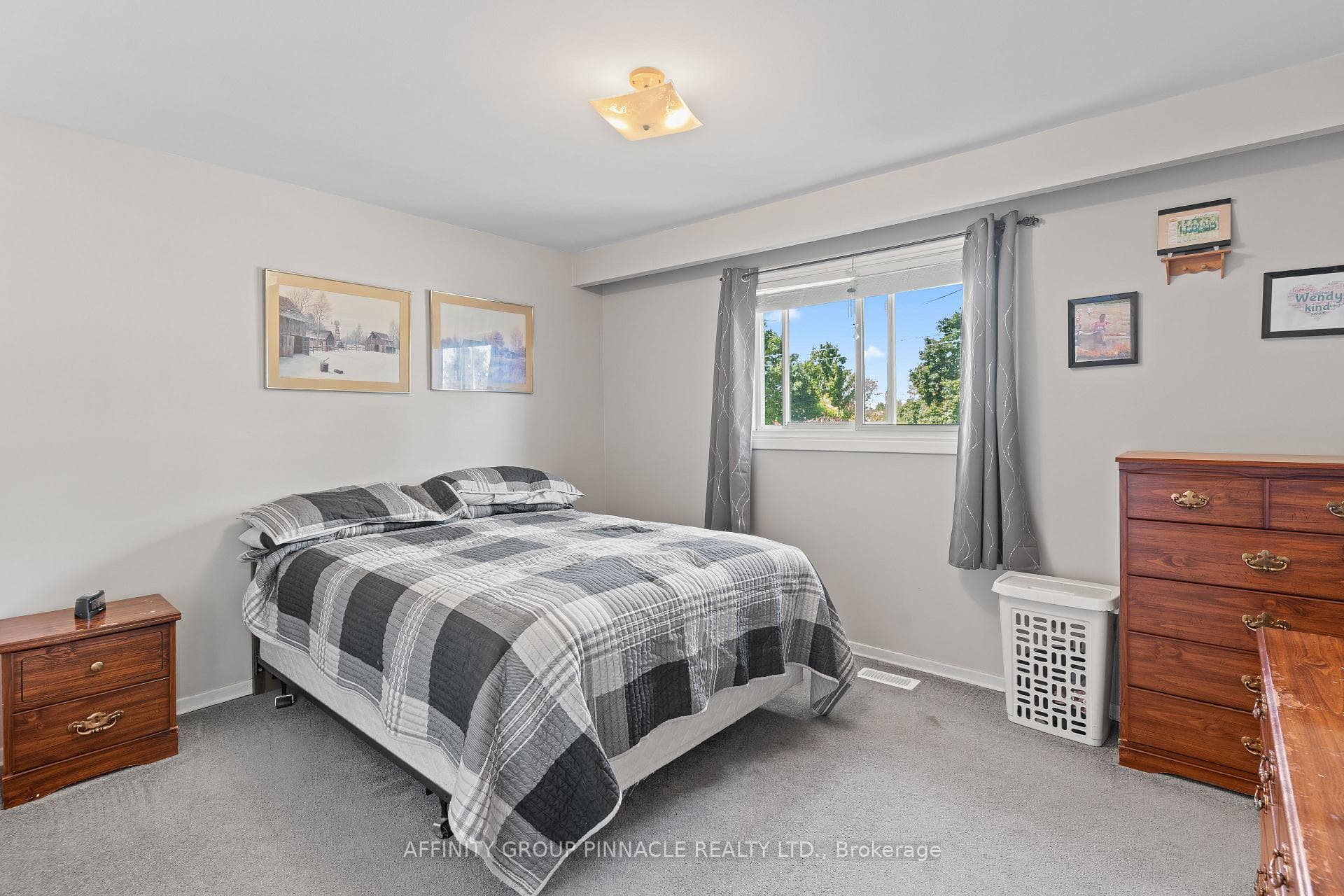 227 Cameron Street photo 29