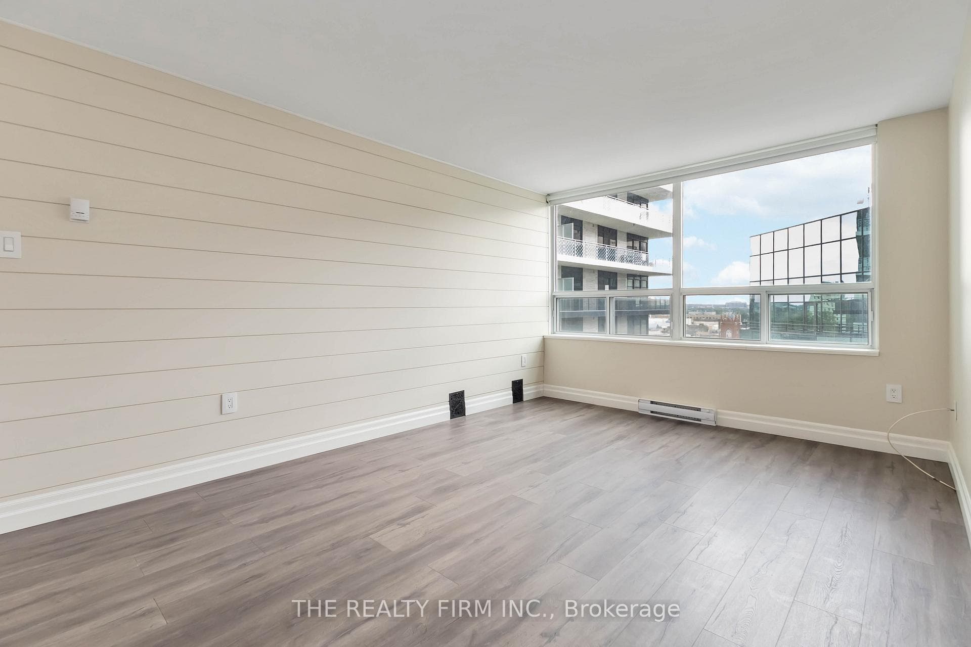155 Kent Street Unit 1405 photo 30