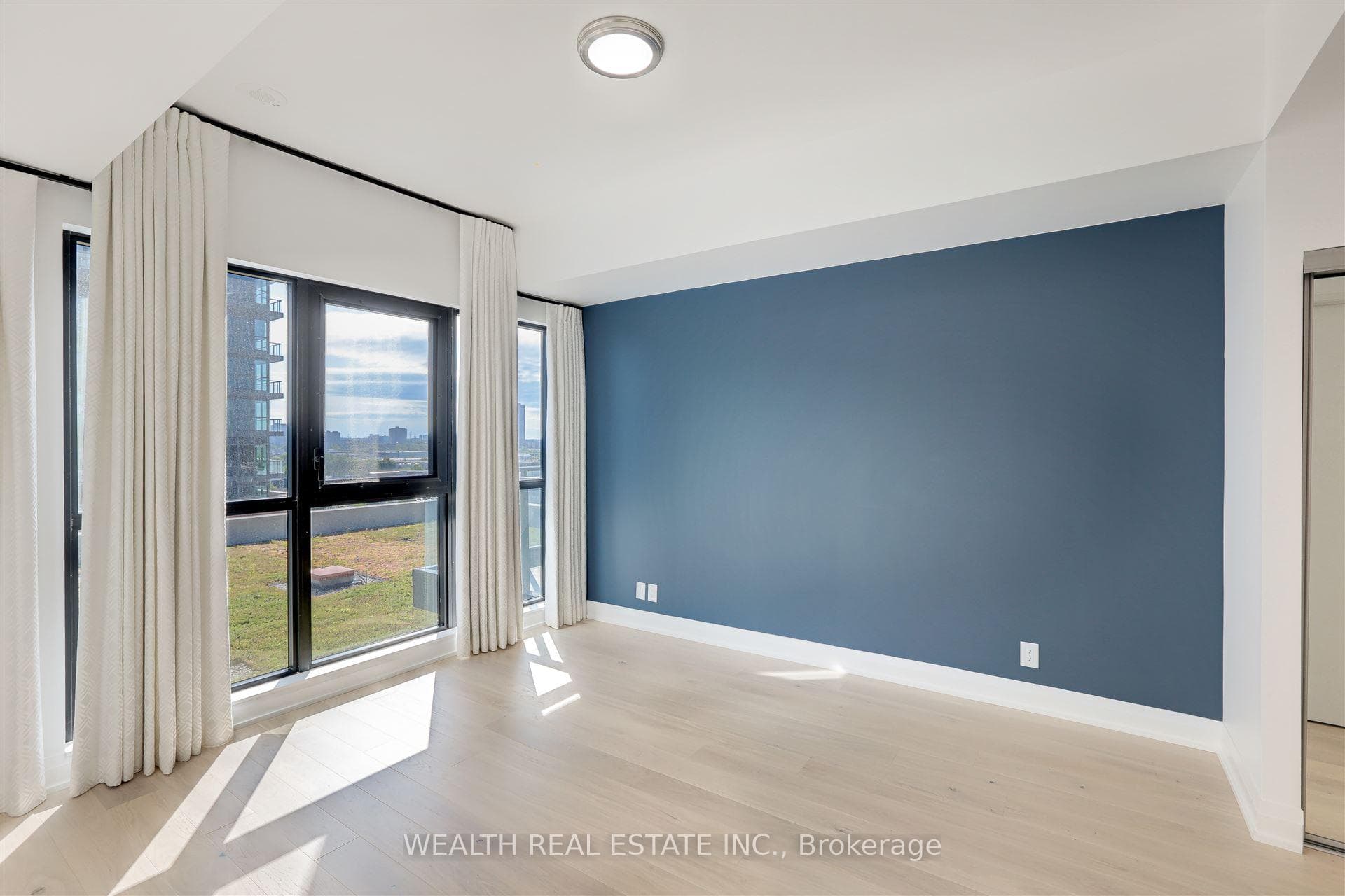 33 Frederick Todd Way Unit 816 photo 13