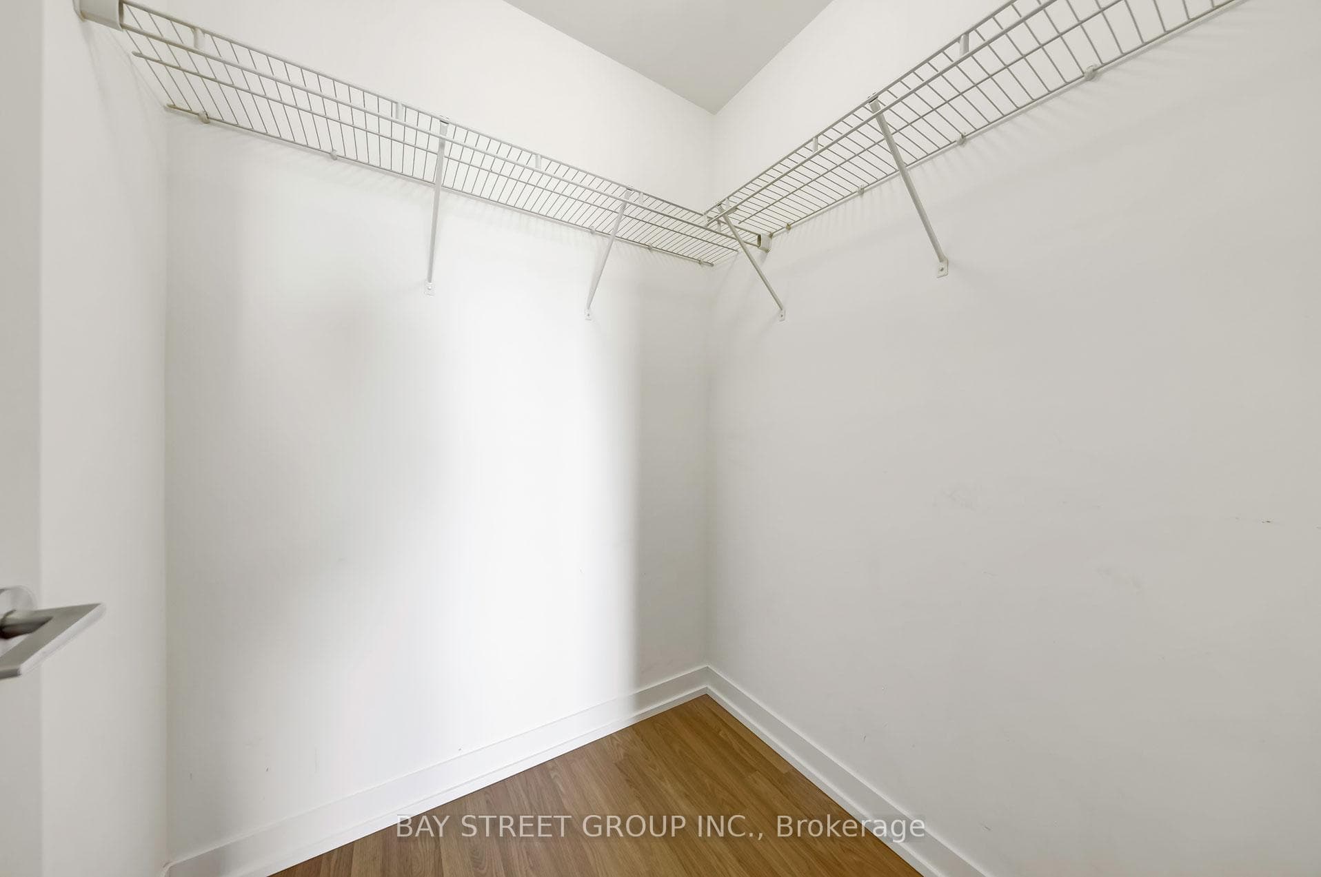 5101 Dundas Street Unit 604 photo 28