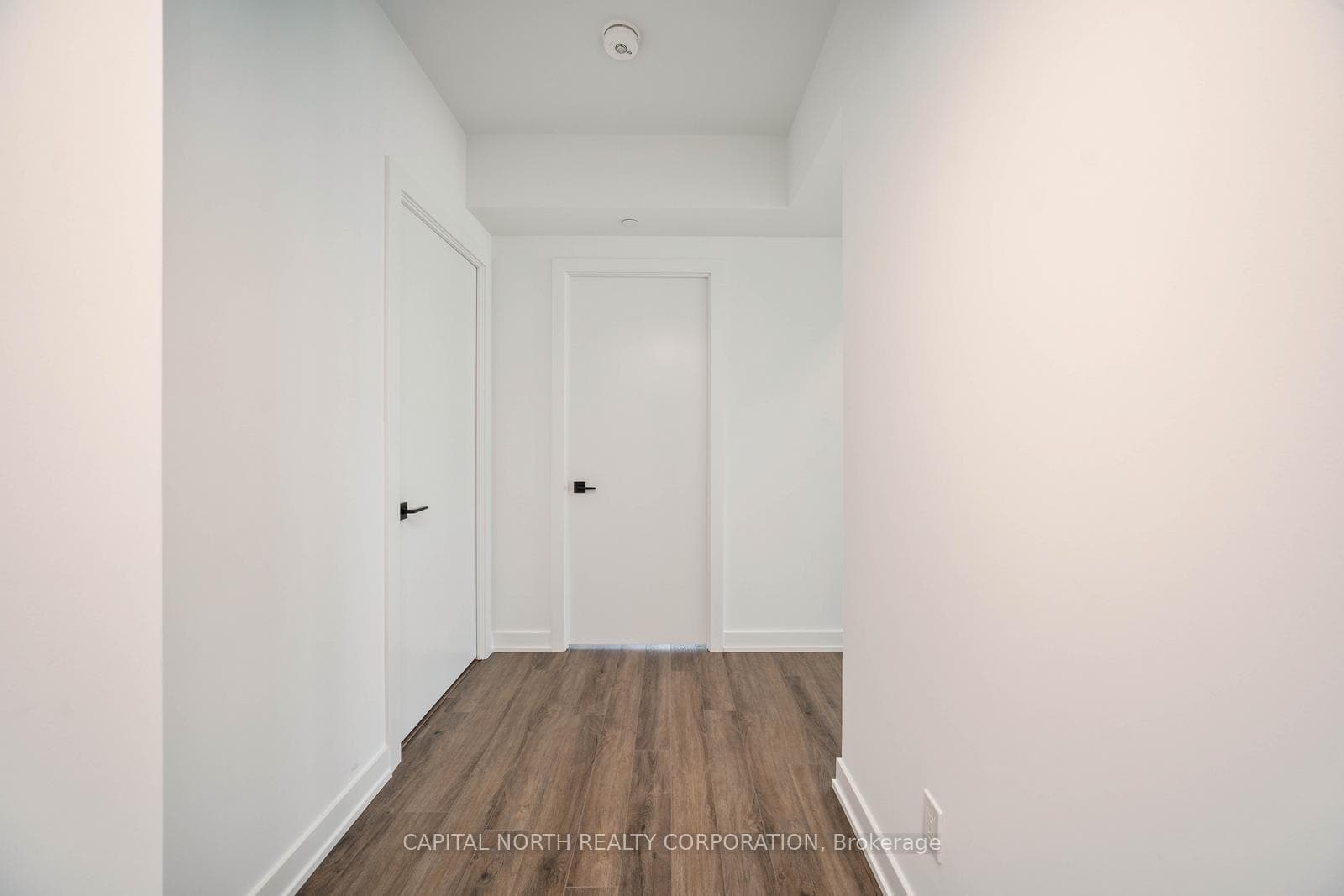 327 King Street Unit 2307 photo 5