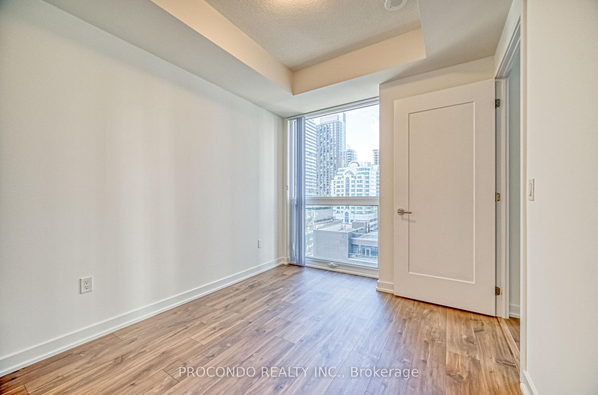99 John Street Unit 1405 photo 22