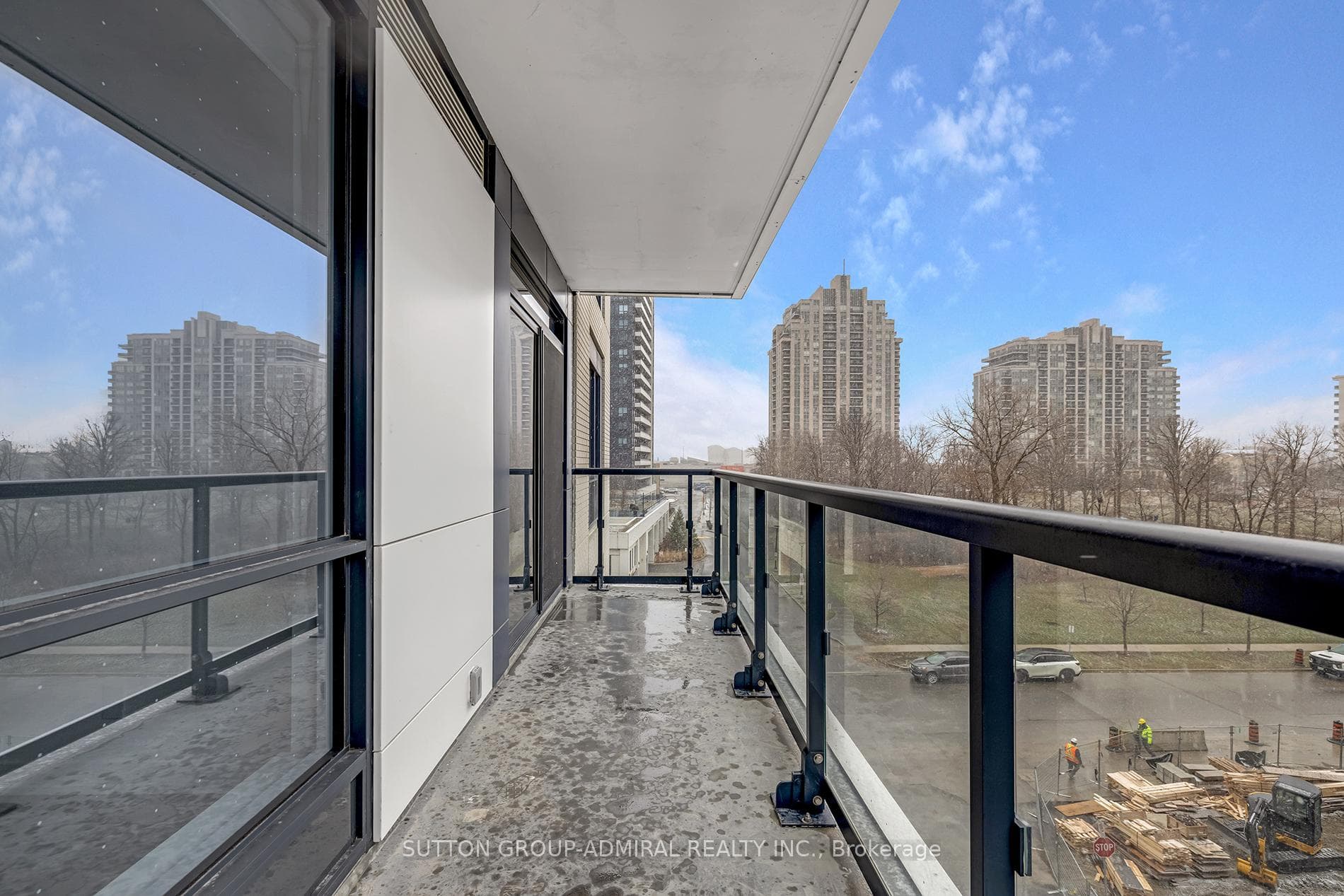 7950 Bathurst Street Unit A522 photo 15