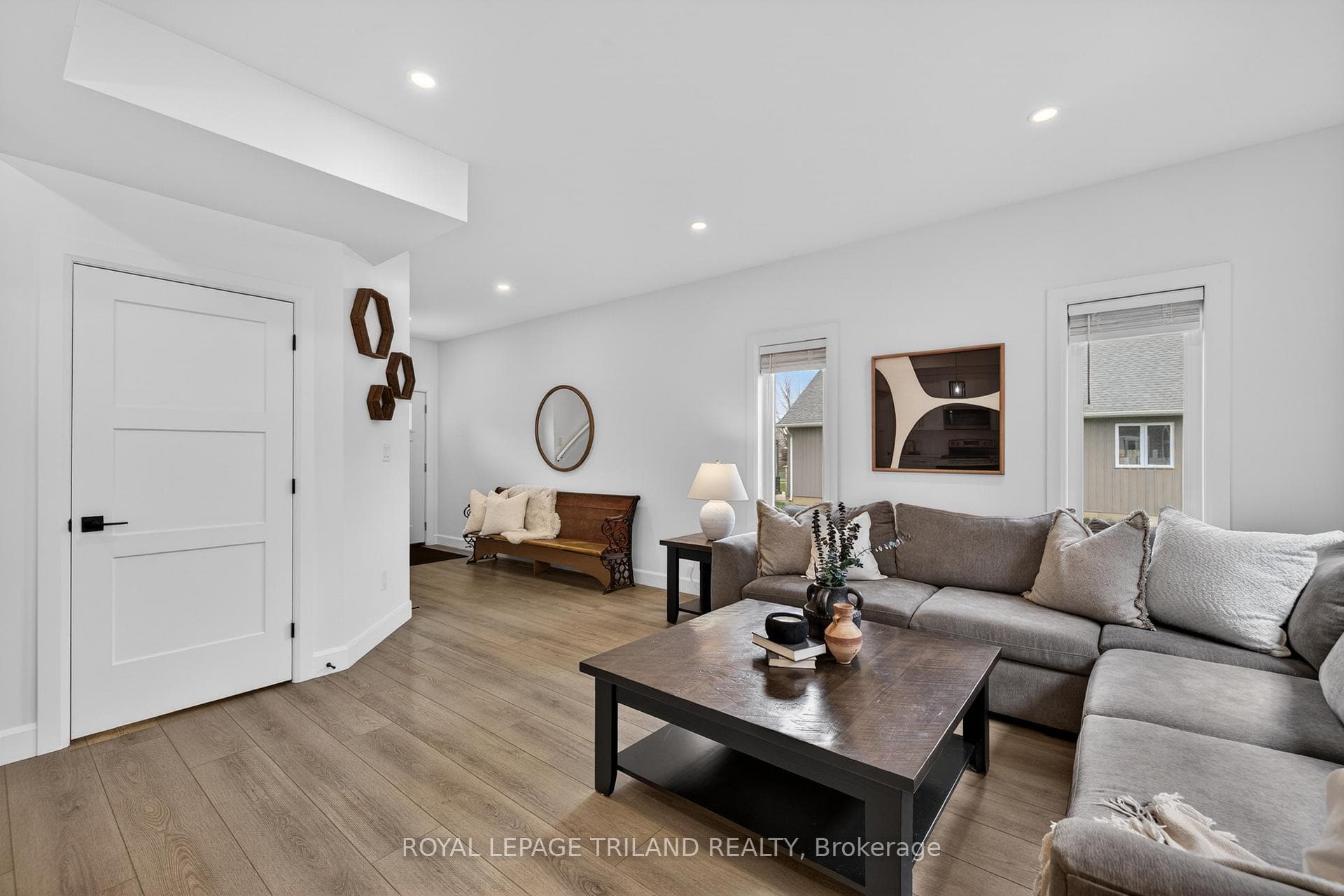 51253 Ashton Street photo 9