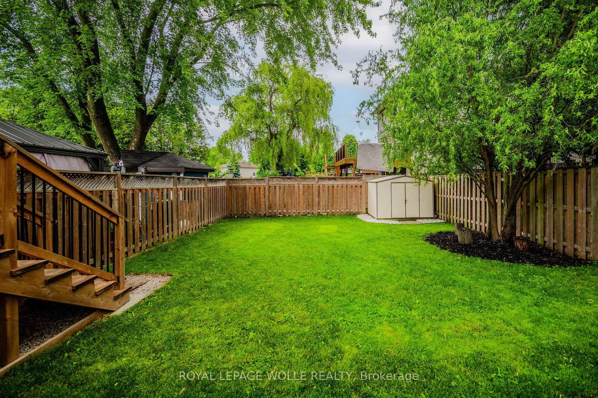 61 Poplar Drive photo 28