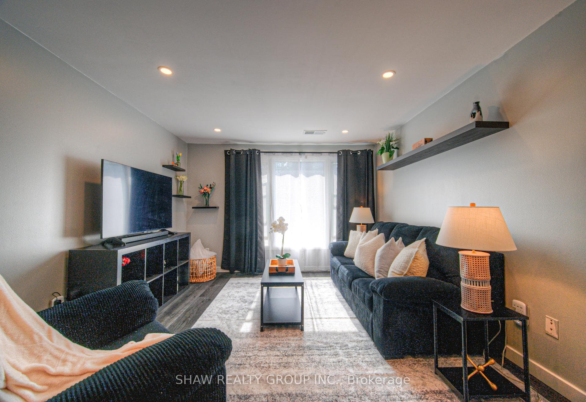 65 Glamis Road Unit 83 photo 18