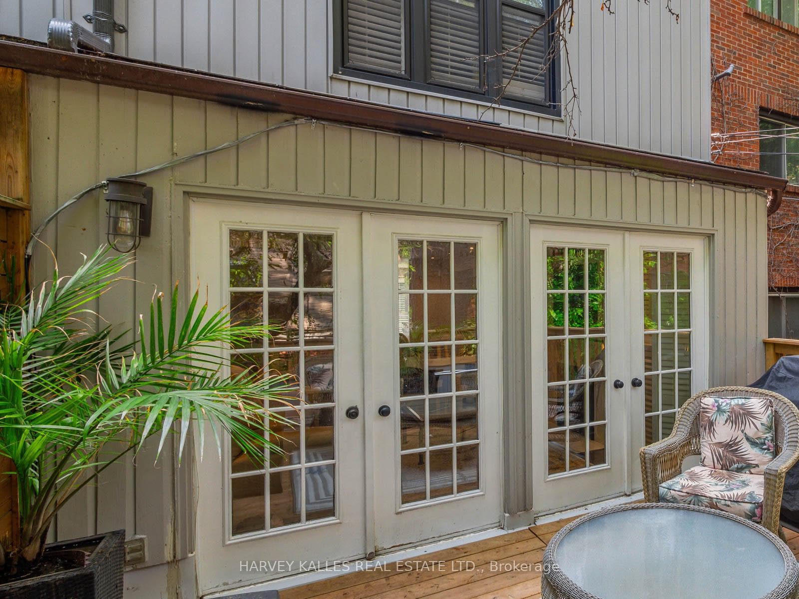 205 Ontario Street photo 16