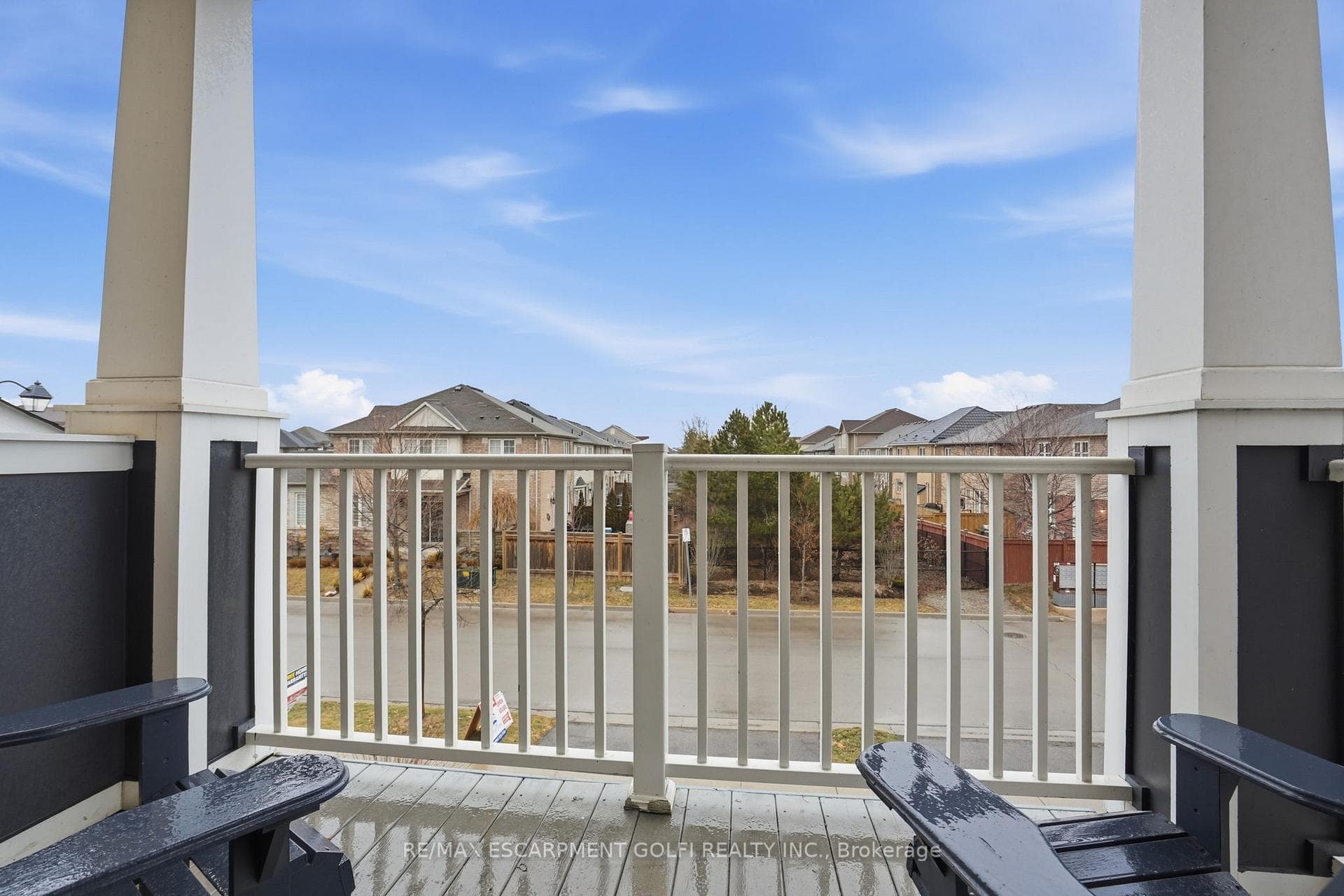 241 MONTREAL Circle photo 19
