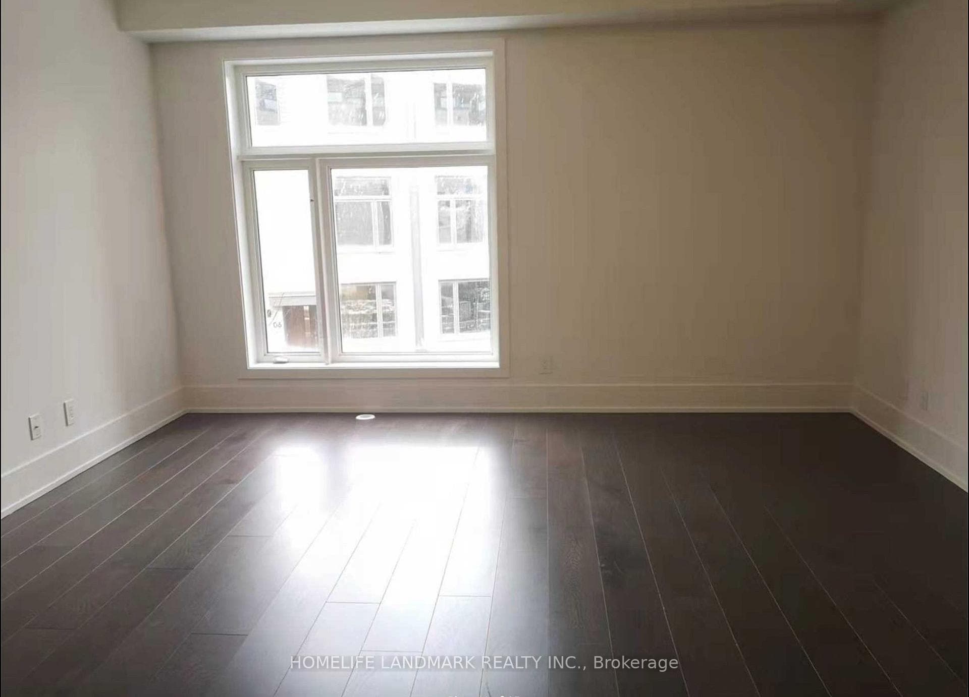 270 Davenport Road Unit 6 photo 8