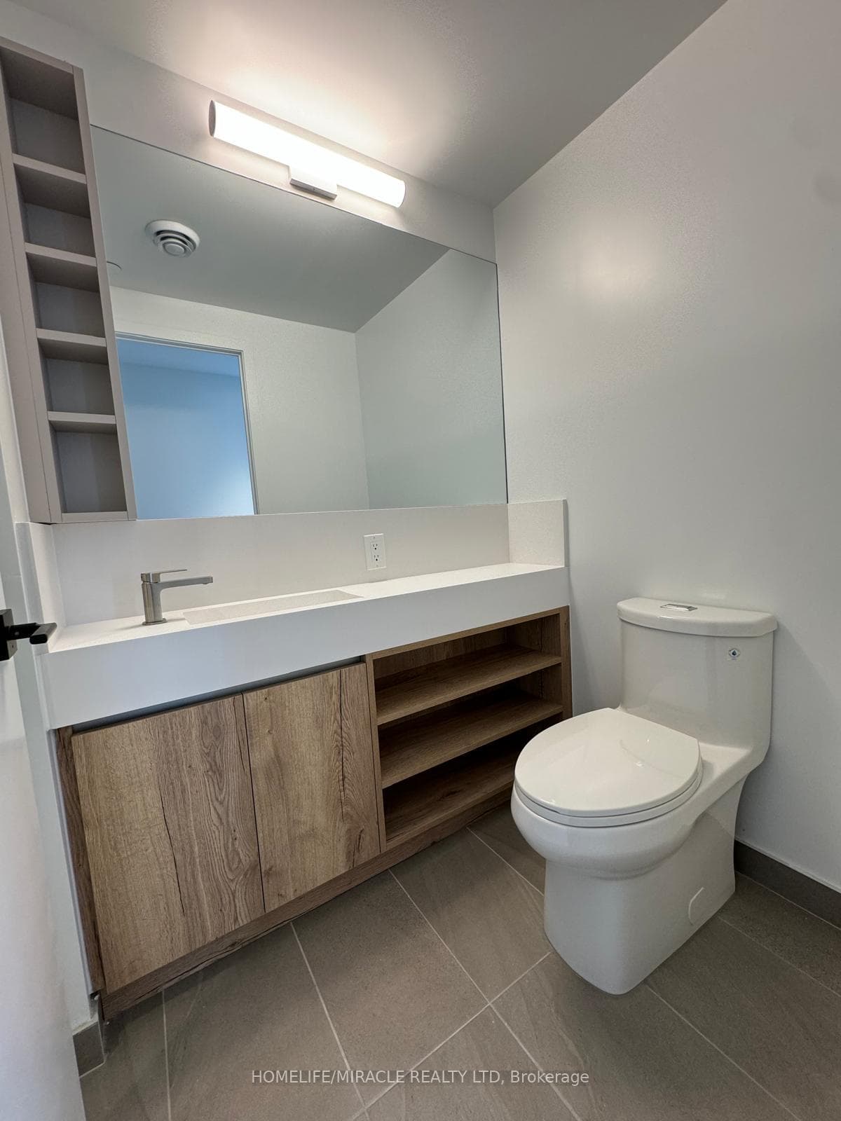 319 Jarvis Street Unit 4610 photo 4