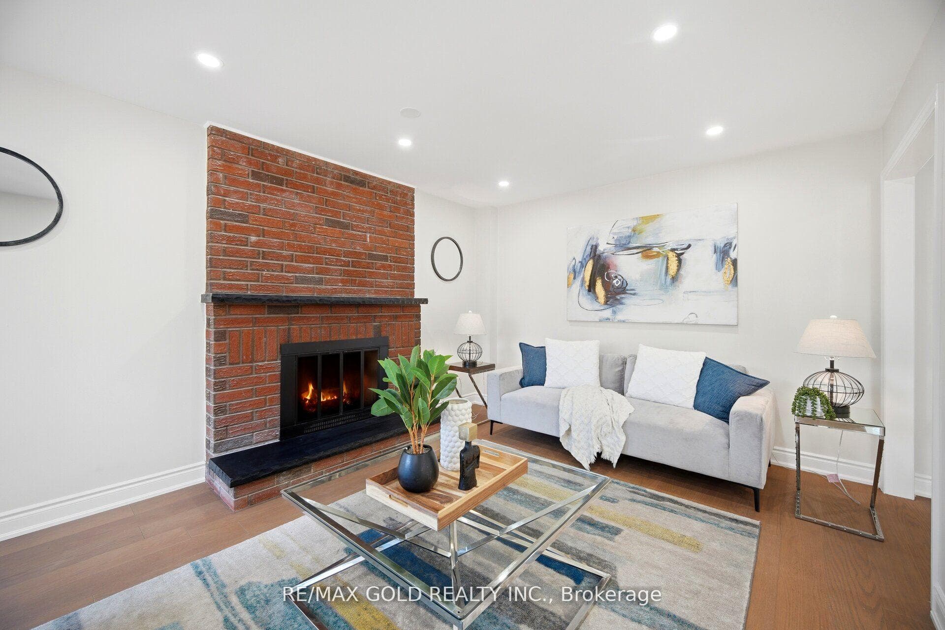 37 Lord Simcoe Drive photo 20