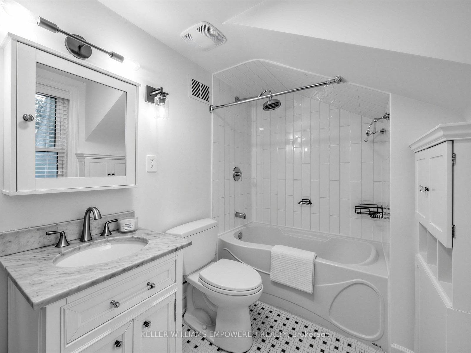 53 Edgemore Drive photo 21