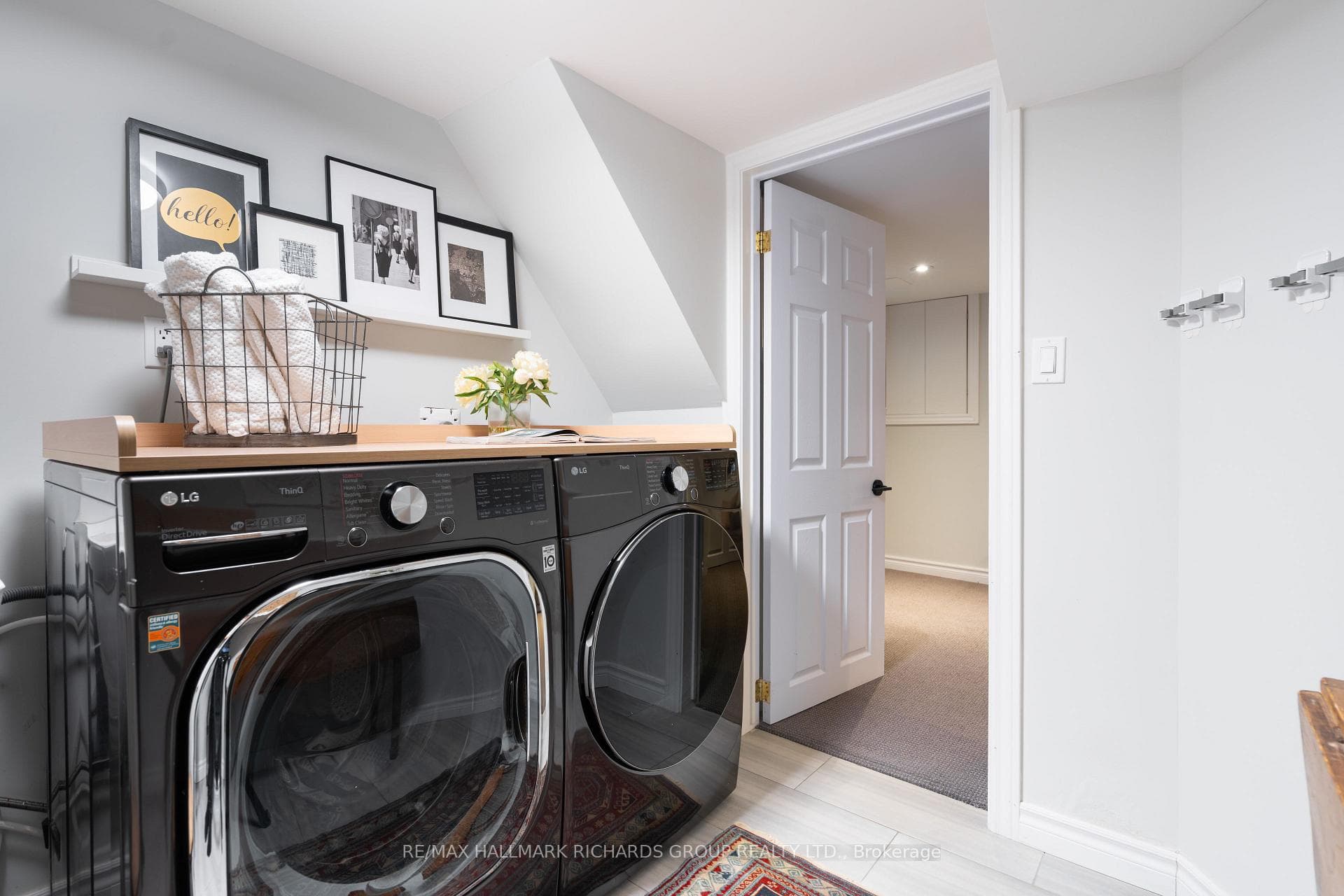 47 Sparkhall Avenue photo 23