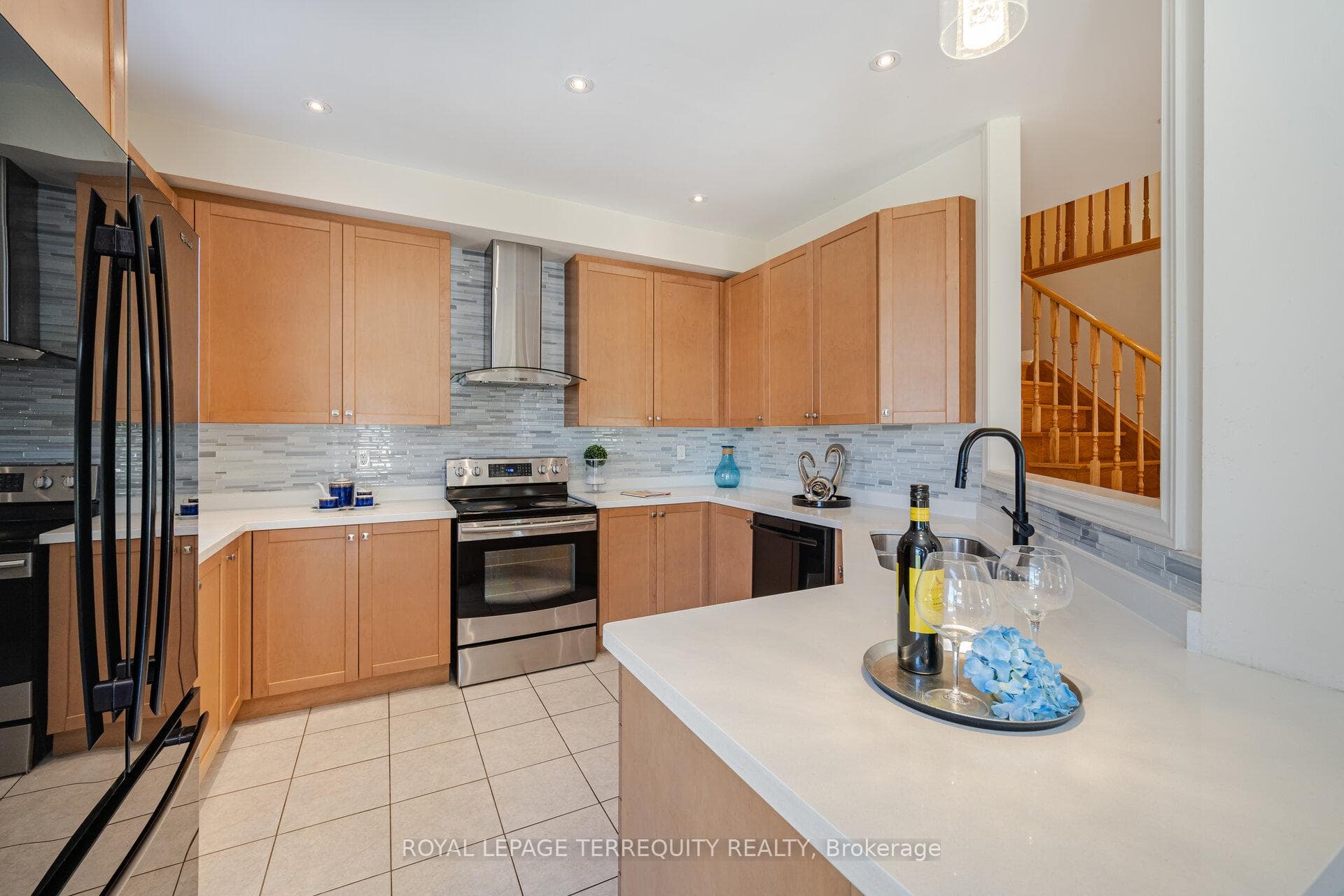 36 Chokecherry Crescent photo 14