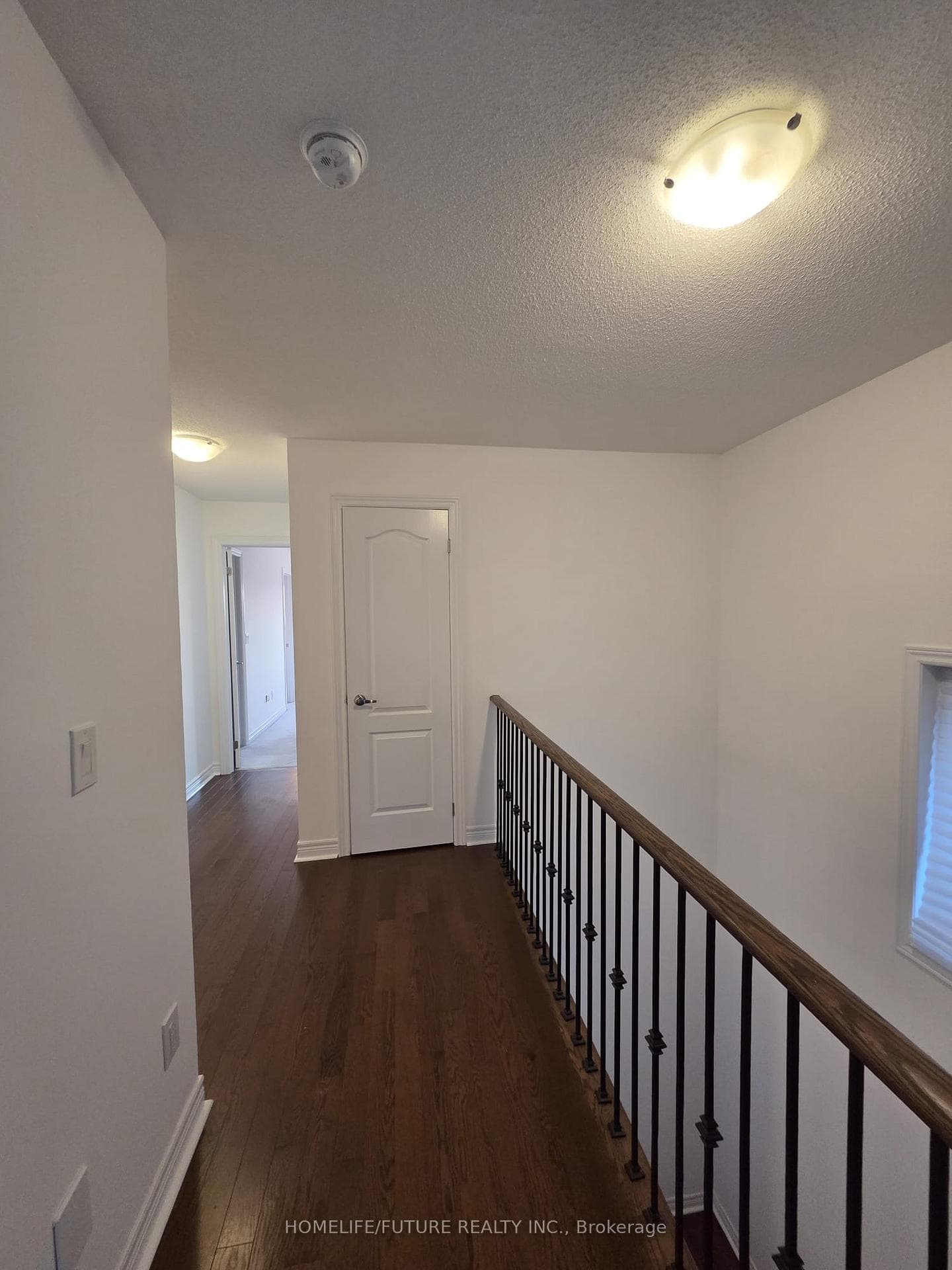 94 Cathedral Drive photo 9