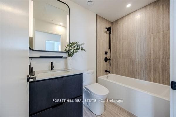 1050 Eastern Avenue Unit PH 1702 photo 22