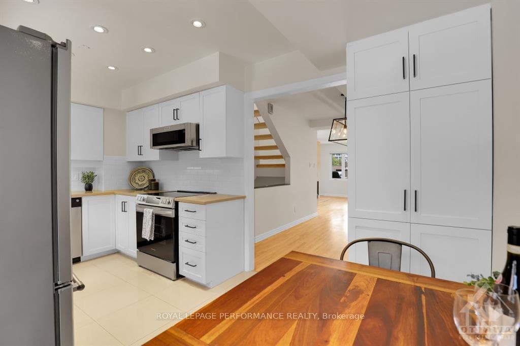 39 PUTMAN Avenue Unit 20 photo 8