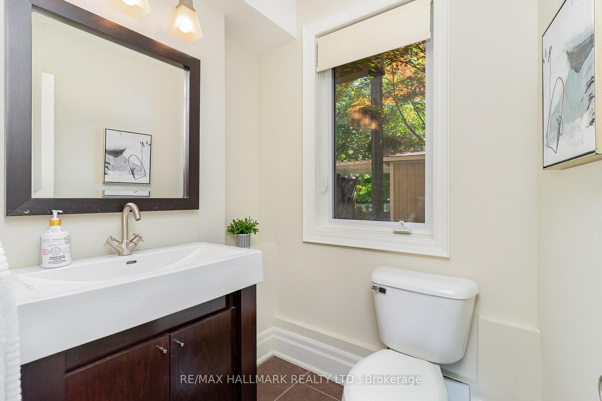 7 Tizzard Avenue photo 17