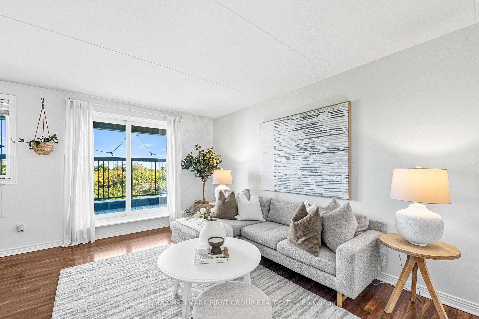 144 Queen Street Unit 604 photo 8