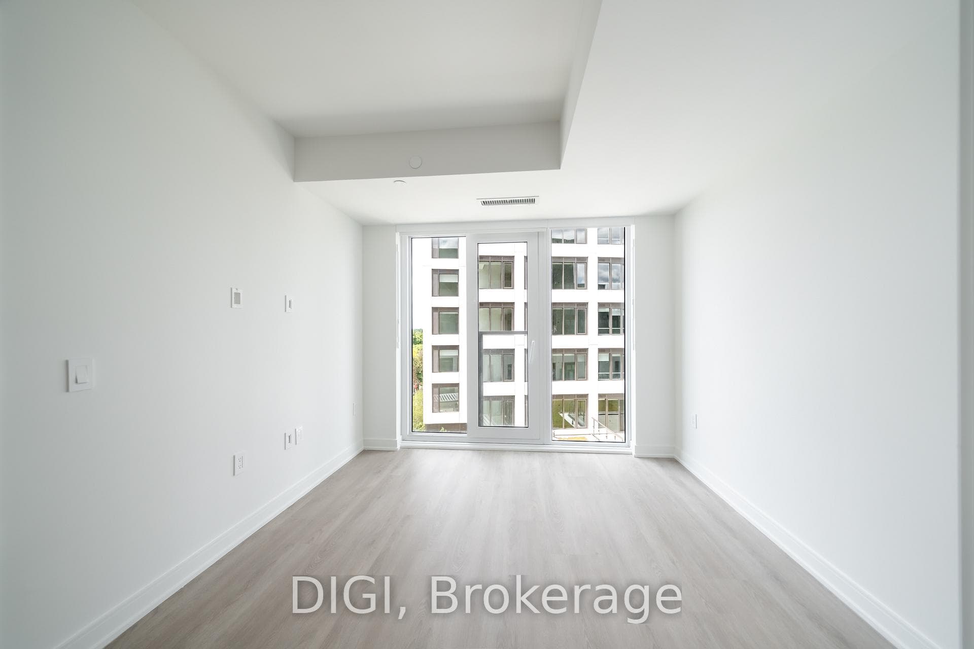 485 Perth Avenue Unit E725 photo 14