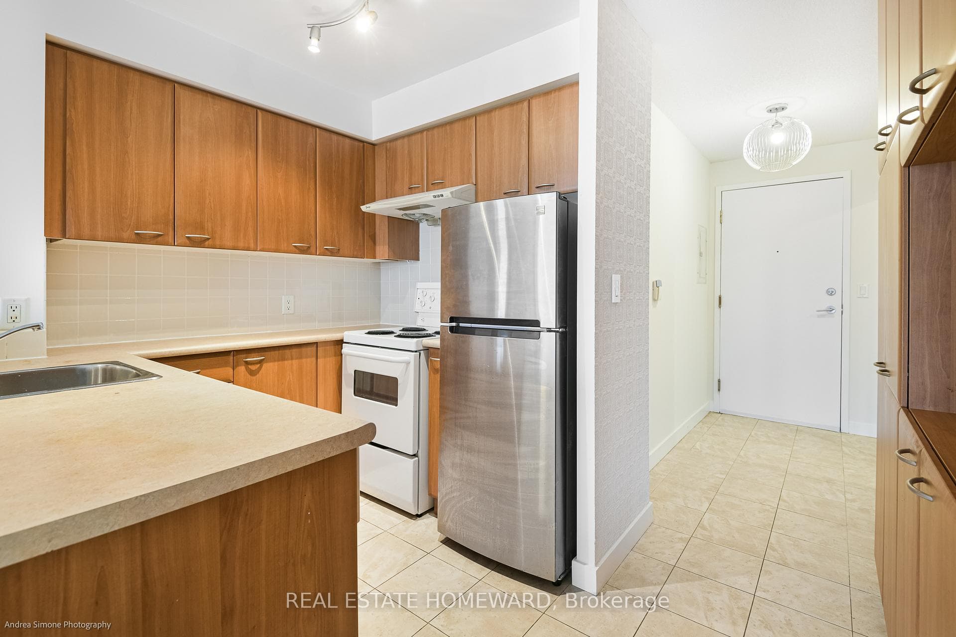36 Lee Centre Drive Unit 2615 photo 9