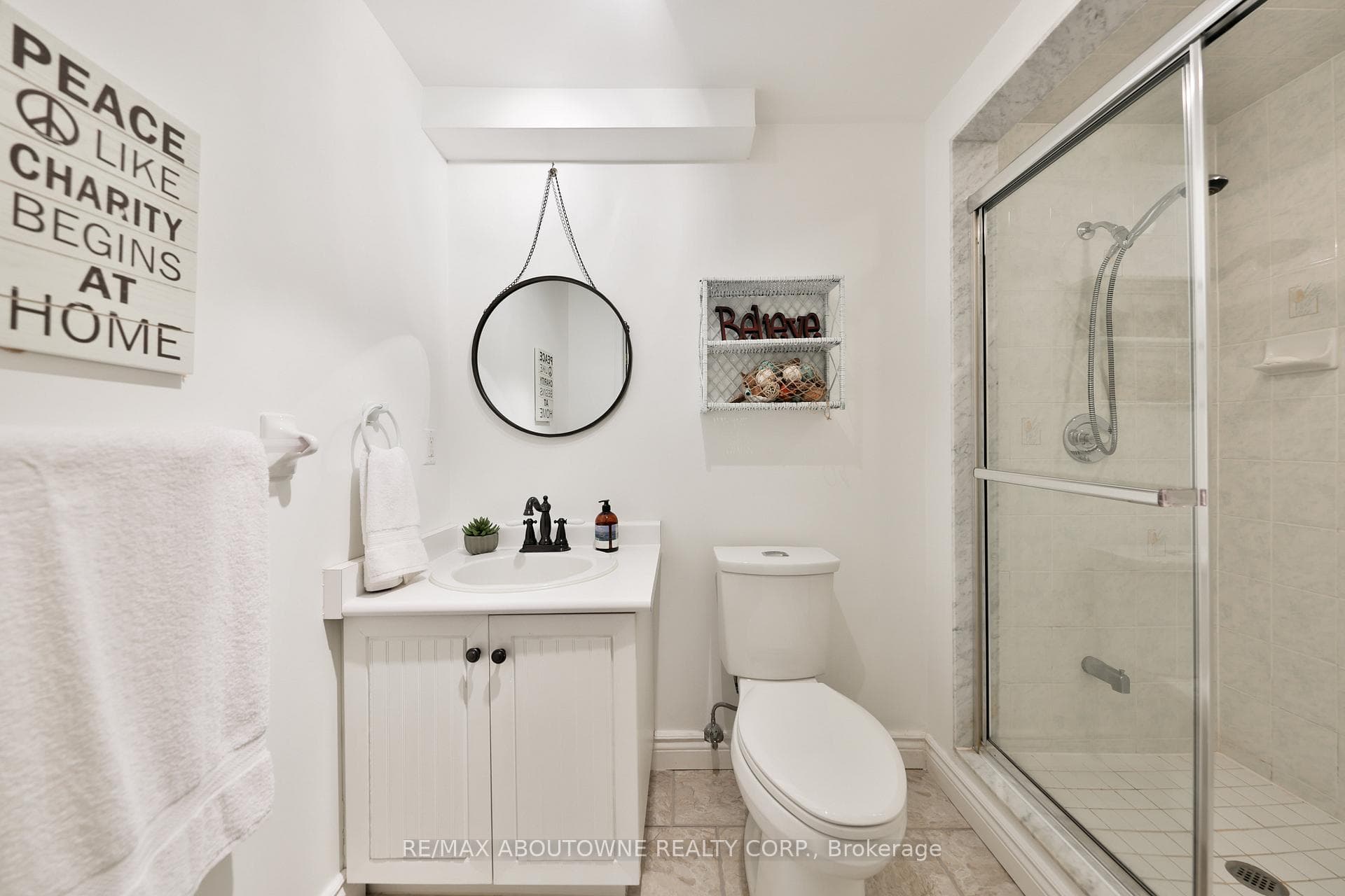 1010 Cristina Court Unit 11 photo 20
