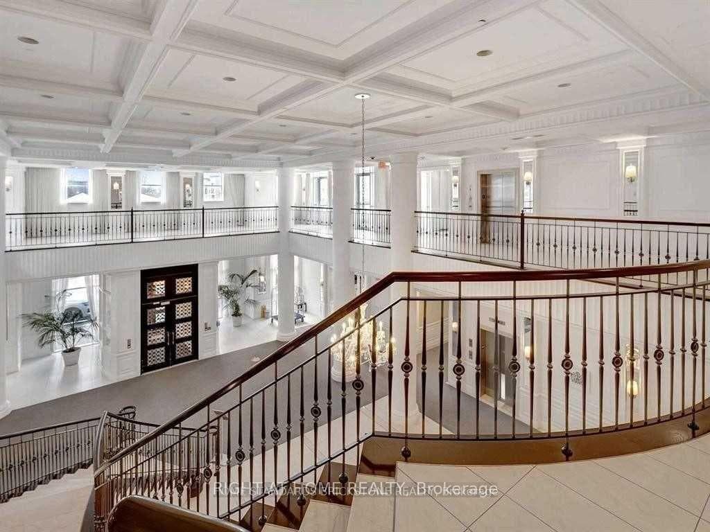 25 Greenview Avenue Unit 1322 photo 5
