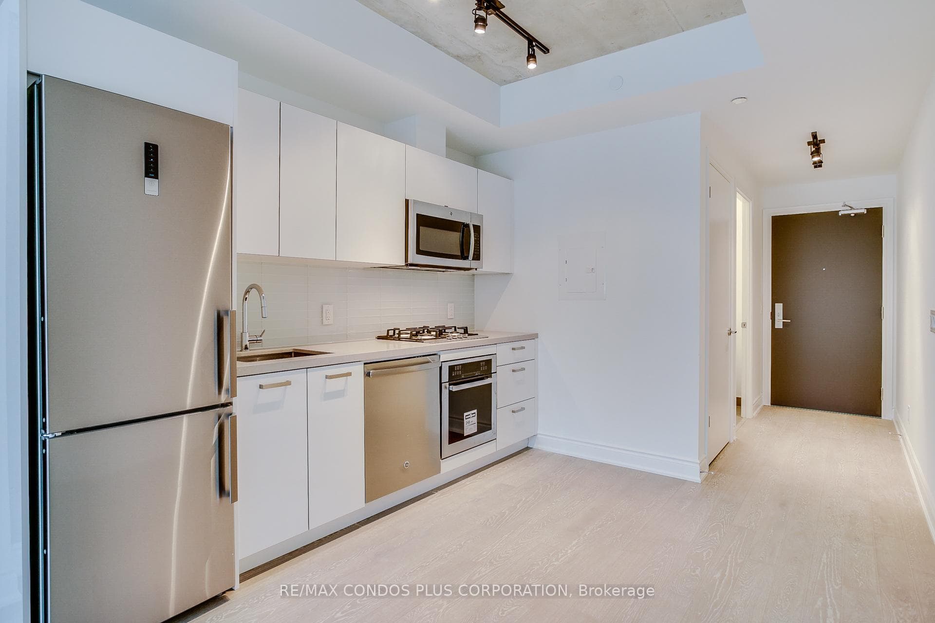 608 Richmond Street Unit 411 photo 21