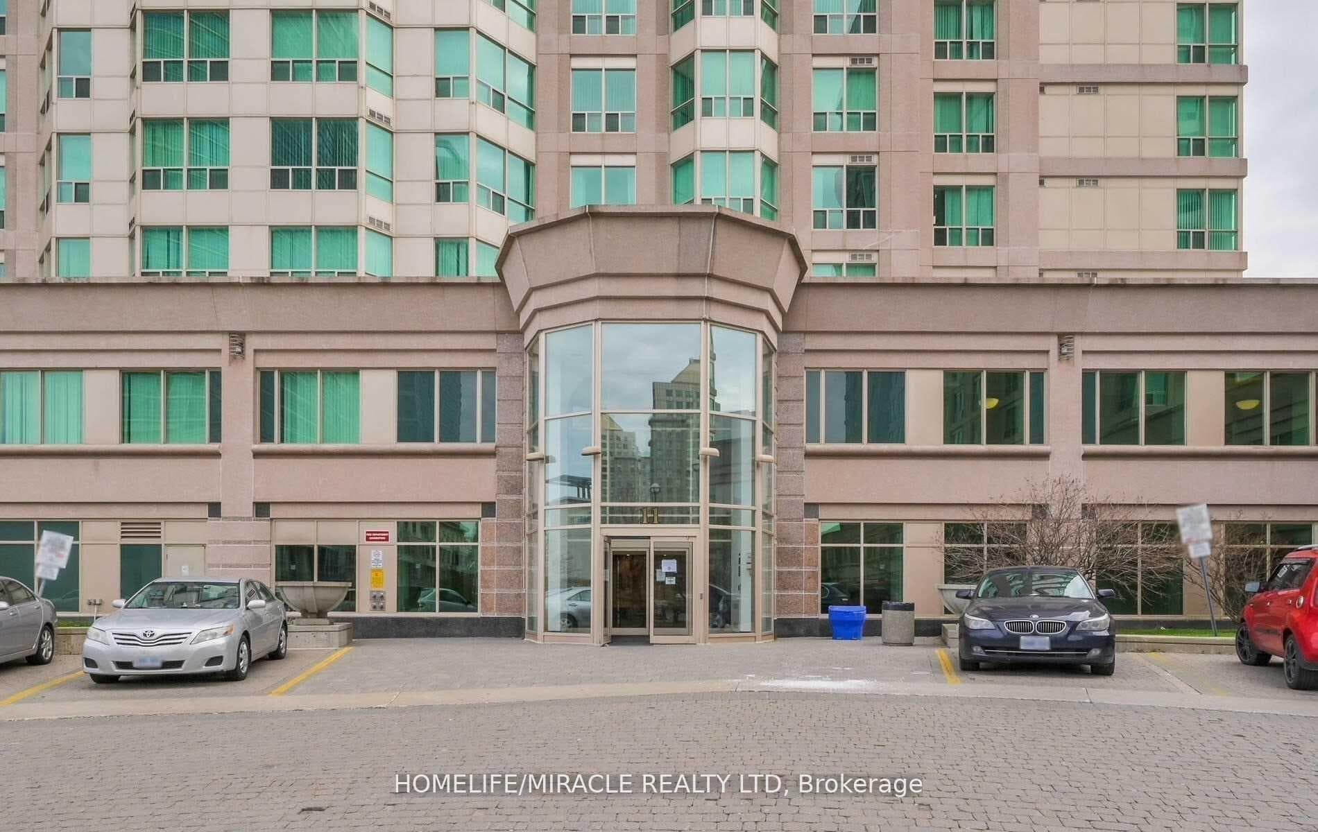11 Lee Centre Drive Unit 2305 photo 2