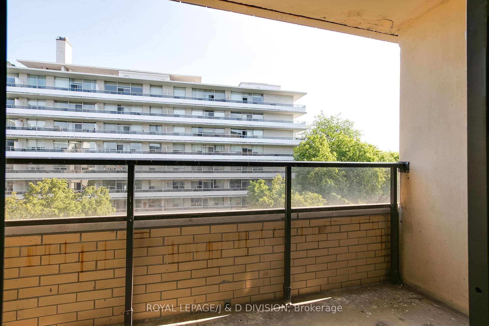 22 Shallmar Boulevard Unit 704 photo 41