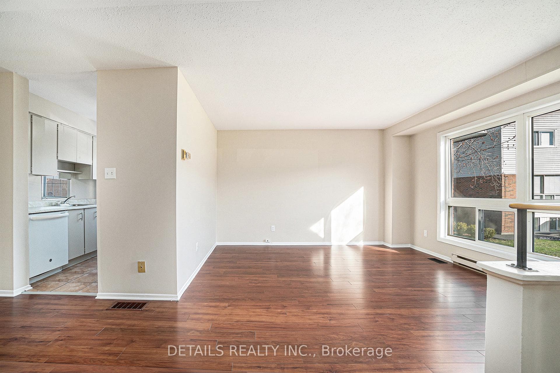 5D Forester Crescent photo 12