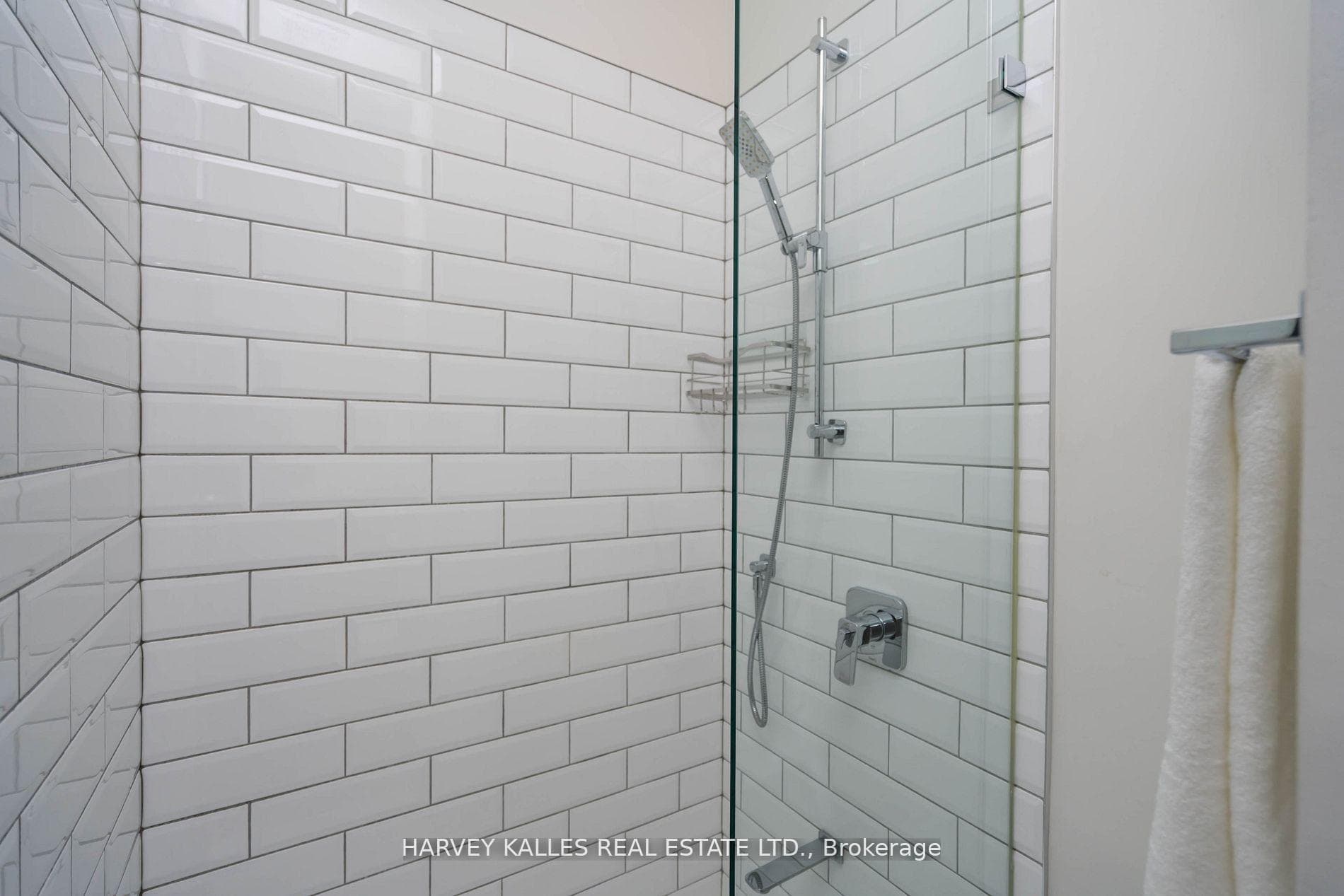 510 Jarvis Street Unit 6 photo 13