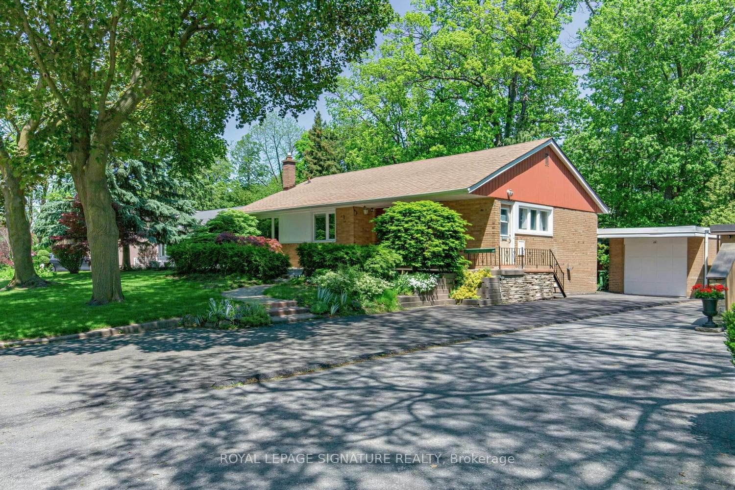 69 Greenland Road photo 2