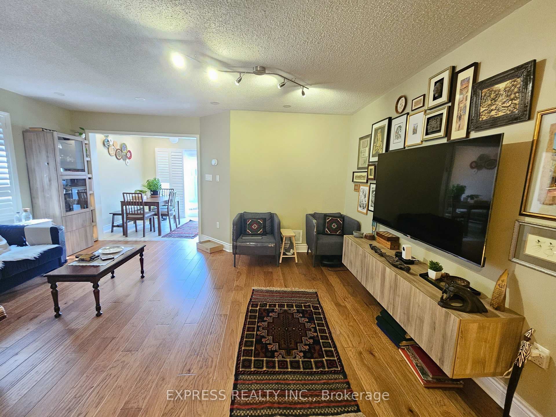 64 Briarcrest Drive photo 5