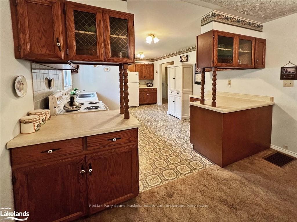 506 TURTLE LAKE Road photo 18