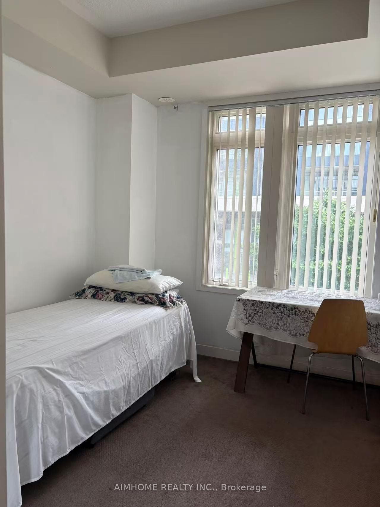 370 Square One Drive Unit 27 photo 7
