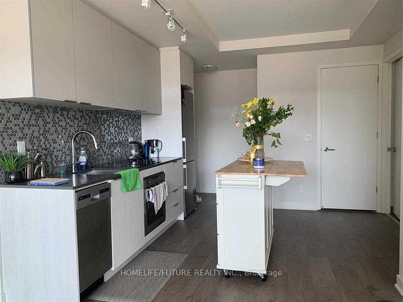 2 Sonic Way Unit 206 photo 6