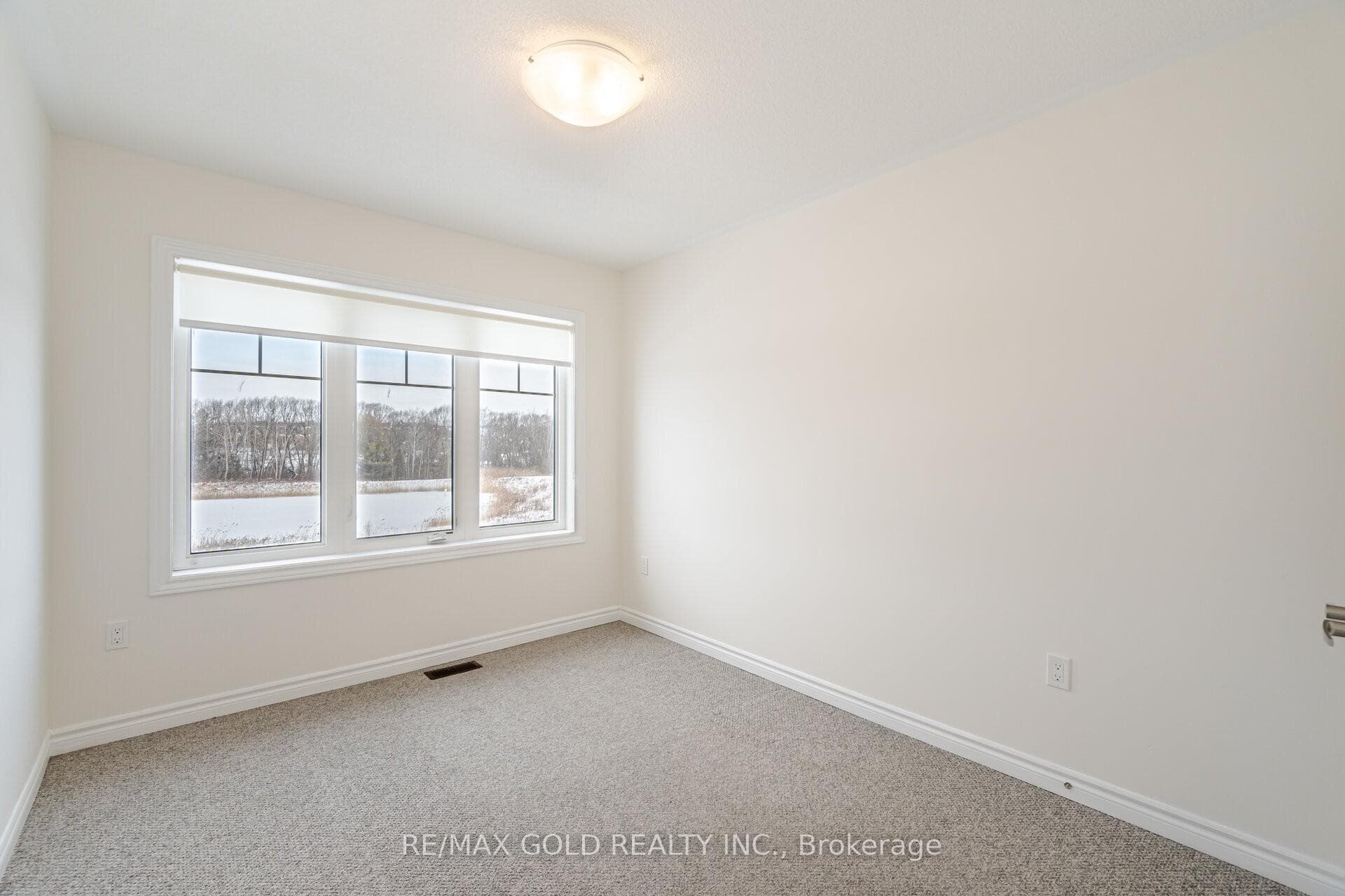 91 Jonkman Boulevard photo 14